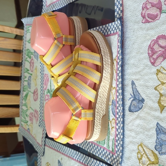 Lucky Brand Shoes - Lucky brand sandals